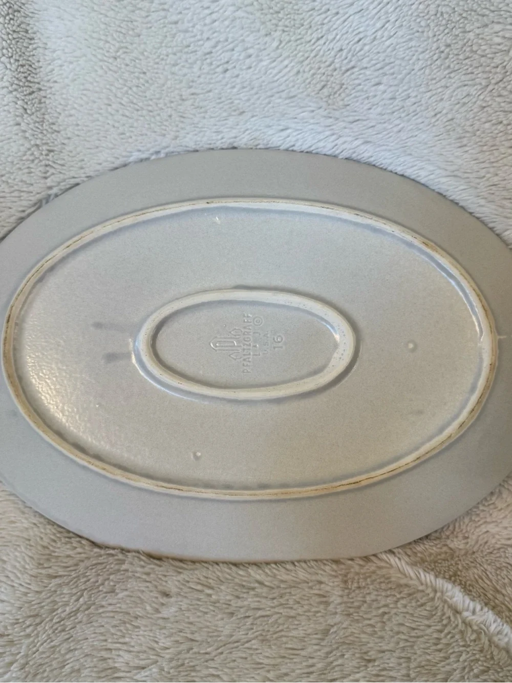 Pfaltzgraff Yorktowne #16 Oval 14” Serving Dish Platter Vintage